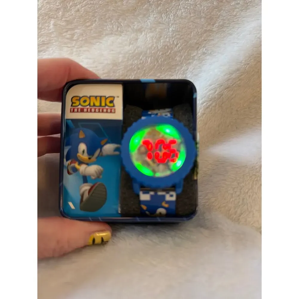 Accutime Sonic The Hedgehog Kids Flashing LCD Digital Watch Blue w/ Tin NEW